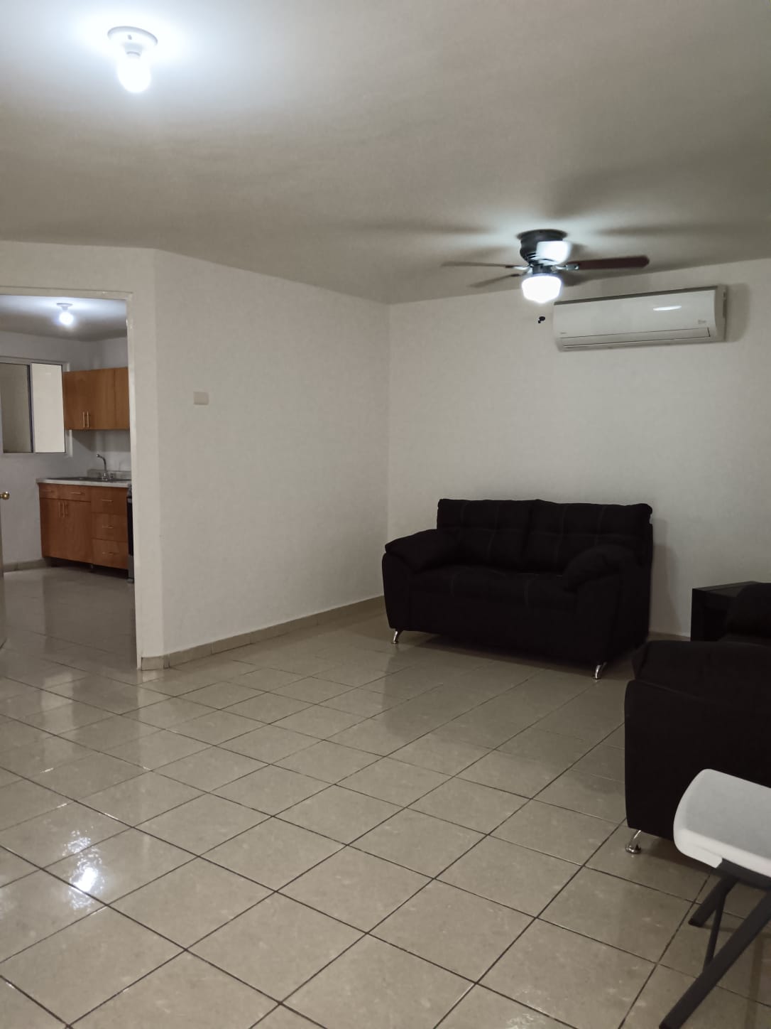 http://www.regioservicios.com/inmobiliaria/detalle/casa-en-renta-en-privadas-de-anahuac-casa-renta-escobedo-privadas-de-anahuac-foto_3