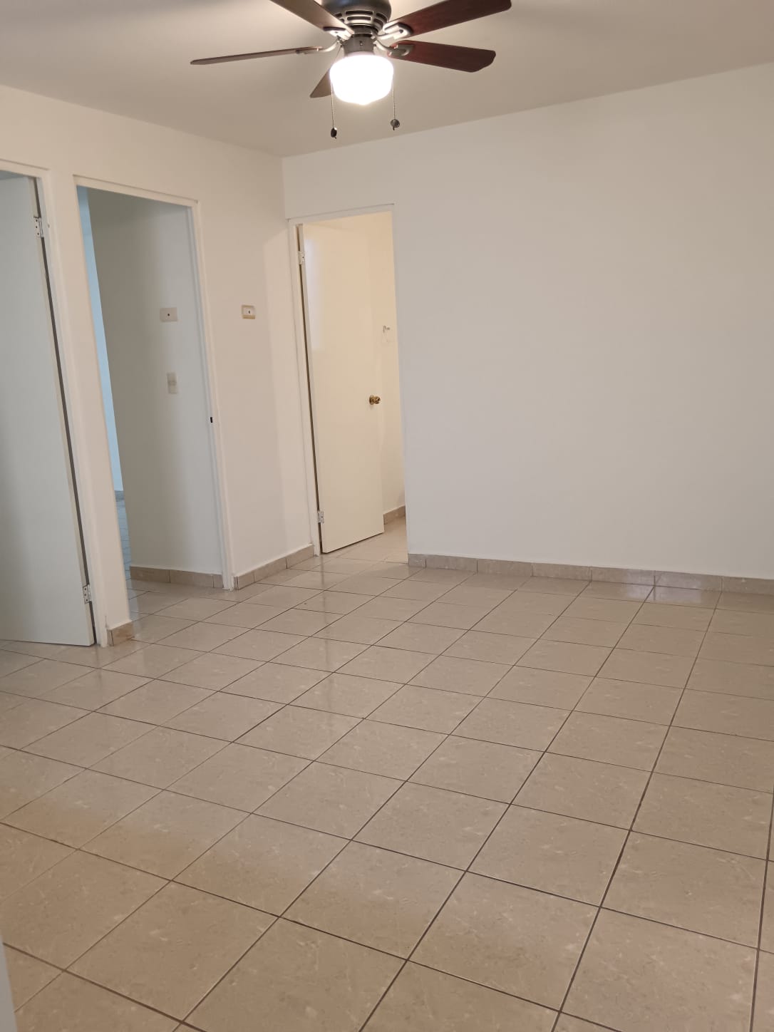 http://www.regioservicios.com/inmobiliaria/detalle/casa-en-renta-en-privadas-de-anahuac-casa-renta-escobedo-privadas-de-anahuac-foto_19