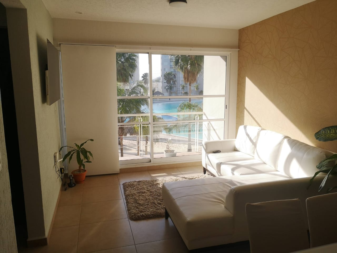 http://www.regioservicios.com/inmobiliaria/detalle/departamento-acogedor-totalmente-equipado-en-dream-lagoons-departamento-renta-apodaca-dreams-lagoons-foto_1