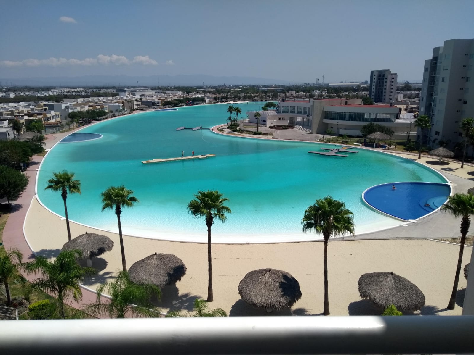 http://www.regioservicios.com/inmobiliaria/detalle/casa-espaciosa-en-renta-en-navio-dreams-lagoons-casa-renta-apodaca-dreams-lagoons-foto_11