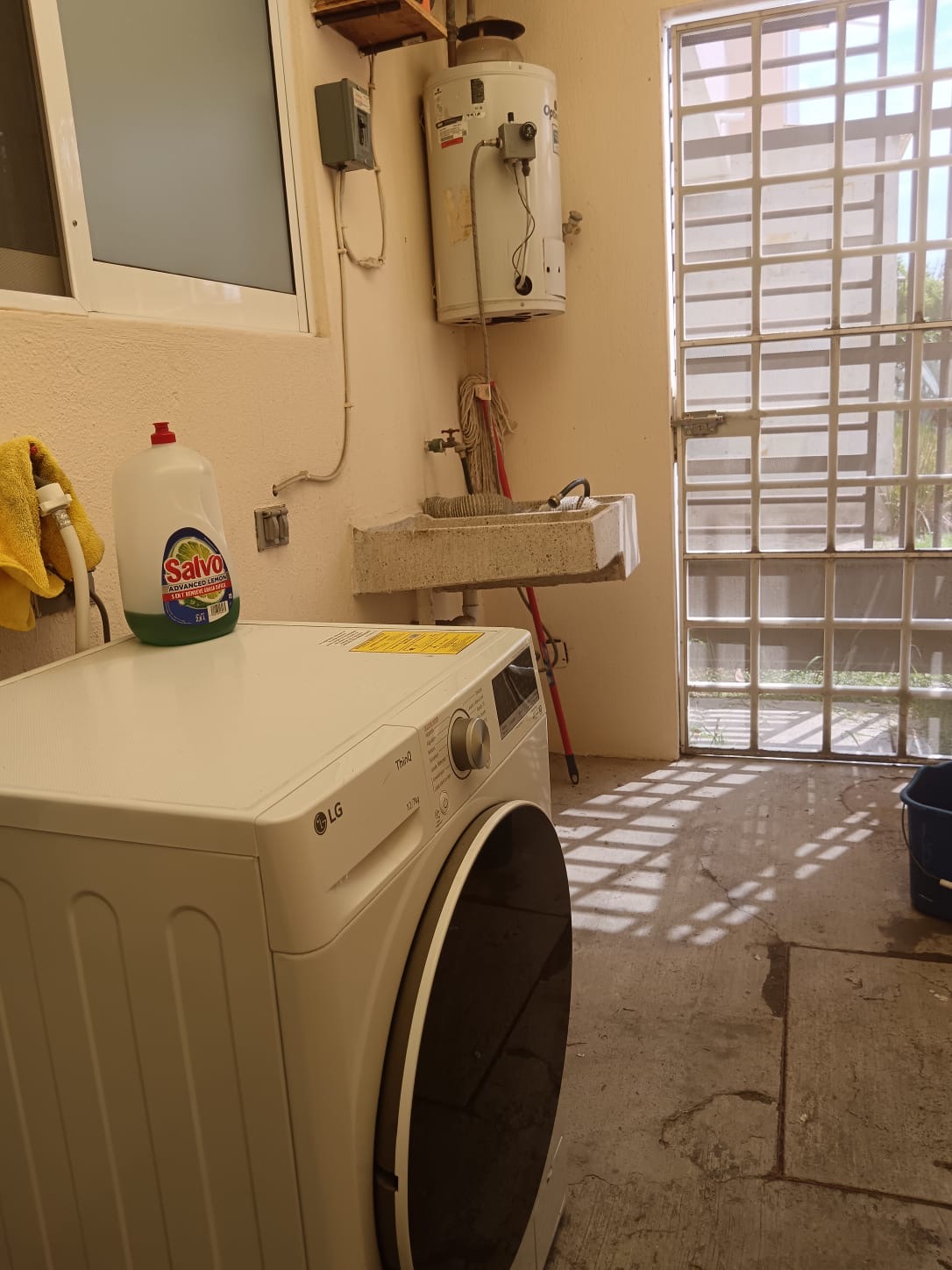 https://www.regioservicios.com/inmobiliaria/detalle/renta-casa-modelo-navio-casa-renta-apodaca-crystal-lagoons-foto_10
